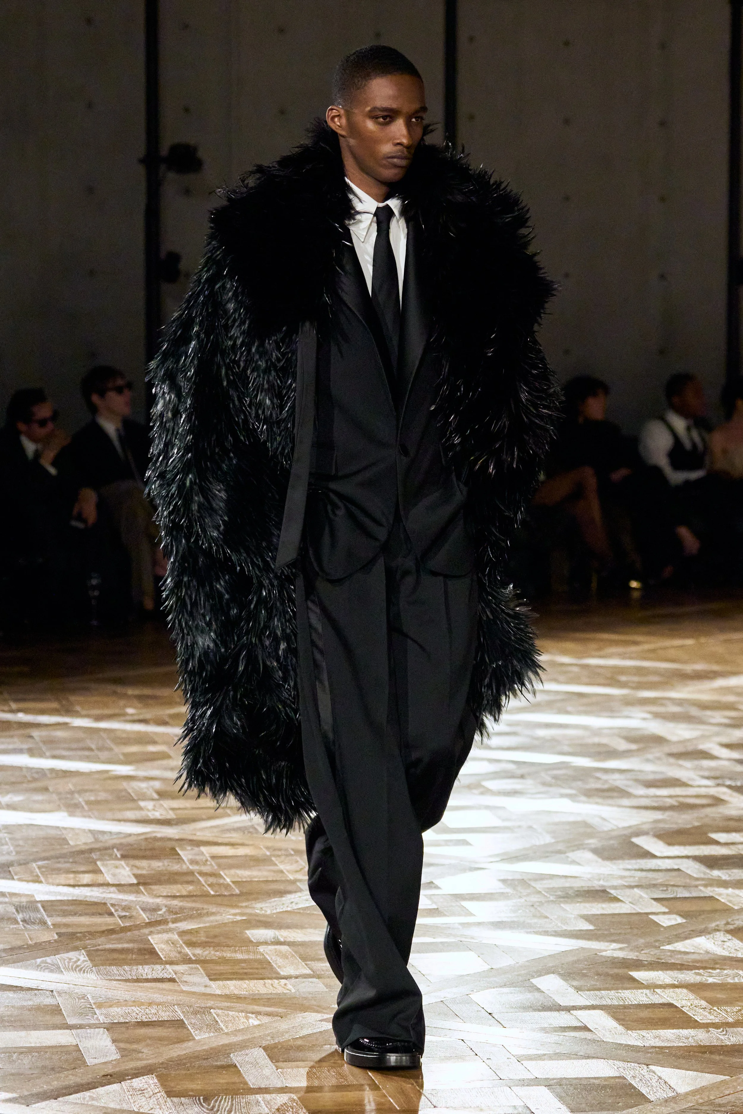SAINT LAURENT FW25 —